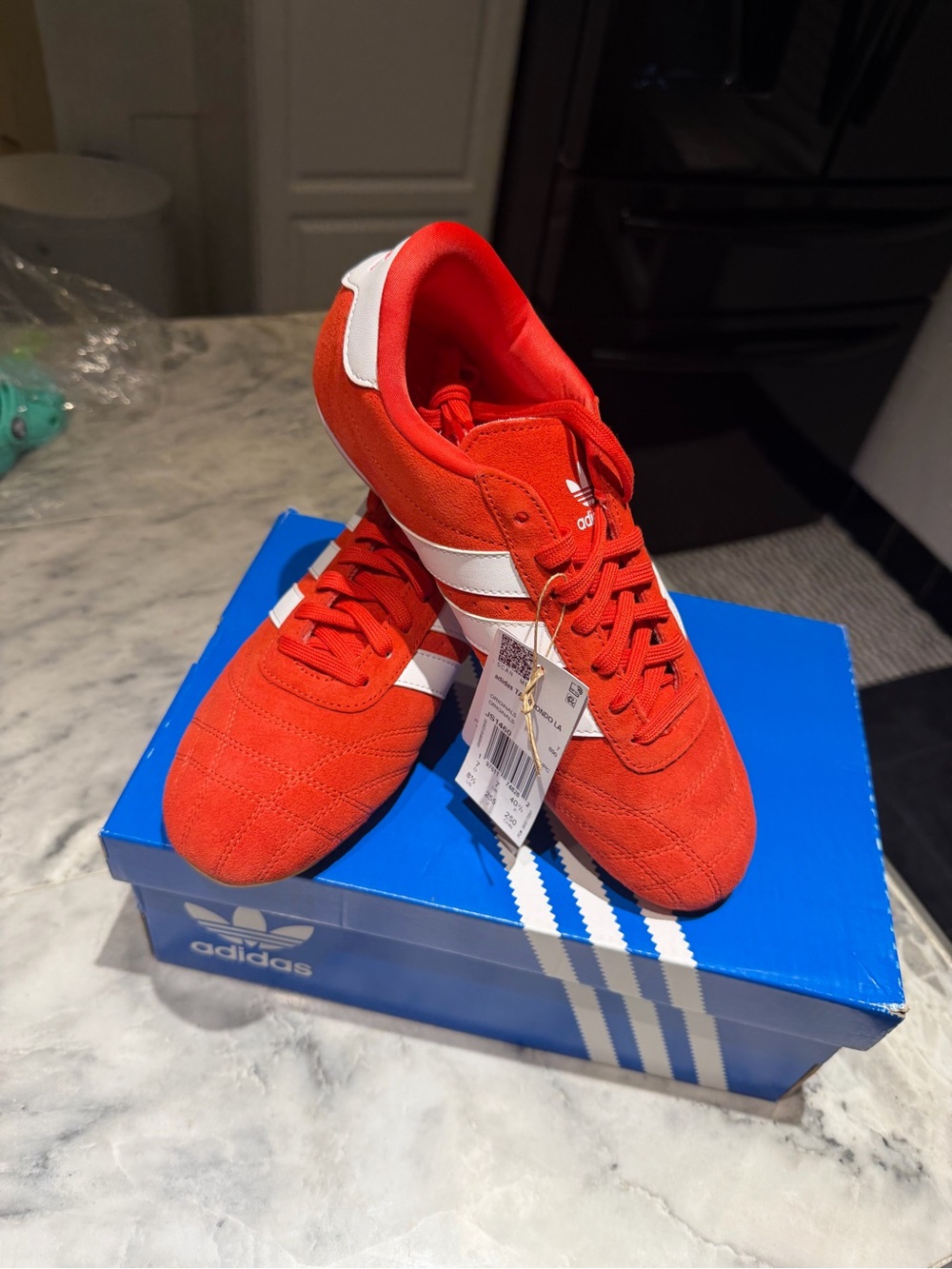 adidas taekwondo lace Sneakers with White Stripes - Picture 2 of 11